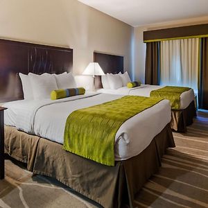 Queen Suite Disability Access